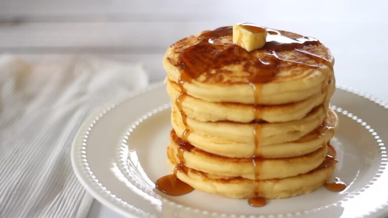 How to Make Fluffy Pancakes