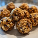 No-Bake Oatmeal Energy Balls