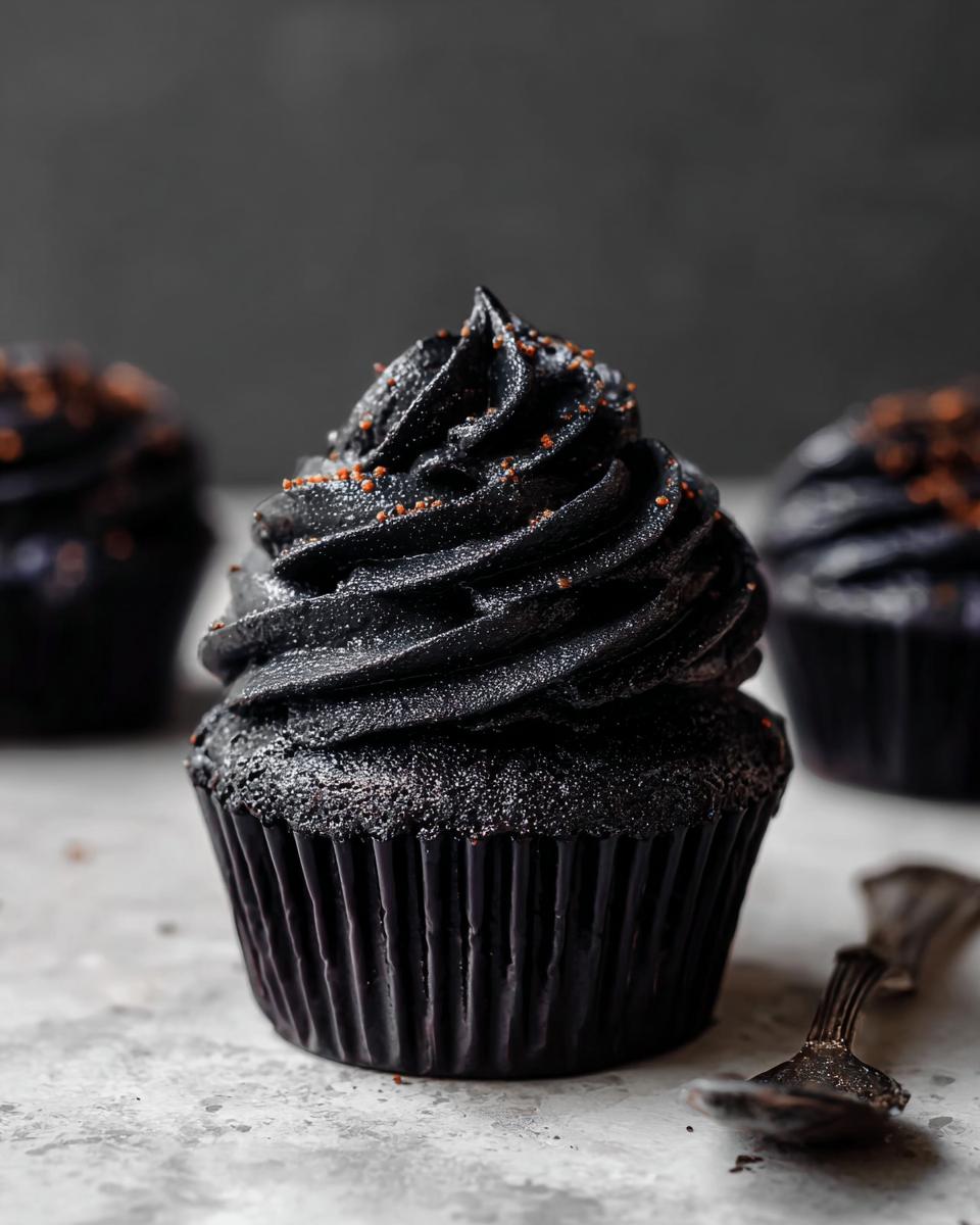 Black Velvet Cupcakes - detail 1
