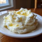 Grandma's Secret Creamy Garlic Butter Mashed Potatoes