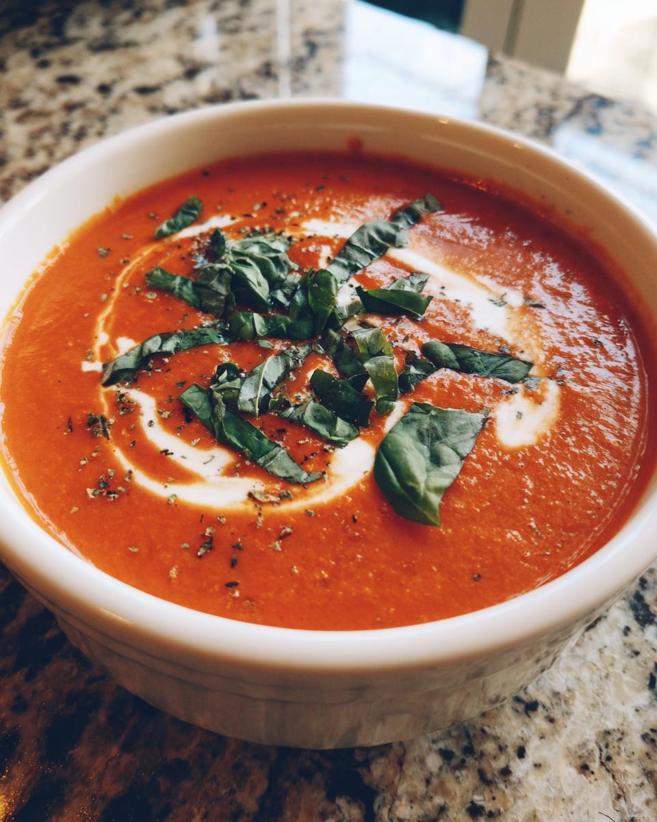 Velvety Smooth Tomato Basil Soup (One-Pot Wonder) - detail 1