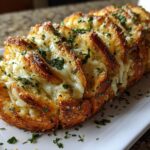 Pull-apart garlic bread