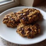 Two-Ingredient Banana and Oat Cookies