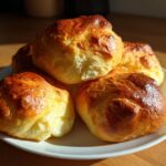 mozzarella stuffed bread rolls