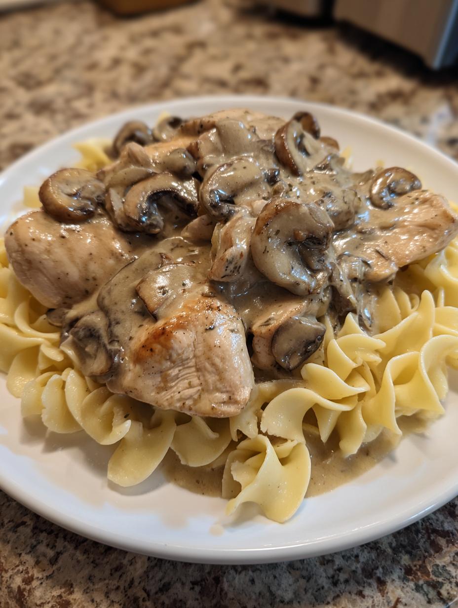 Amazing 25 Min Creamy Baked Chicken Stroganoff Dinner 5 Creamy Baked Chicken Stroganoff Family Dinner - detail 2