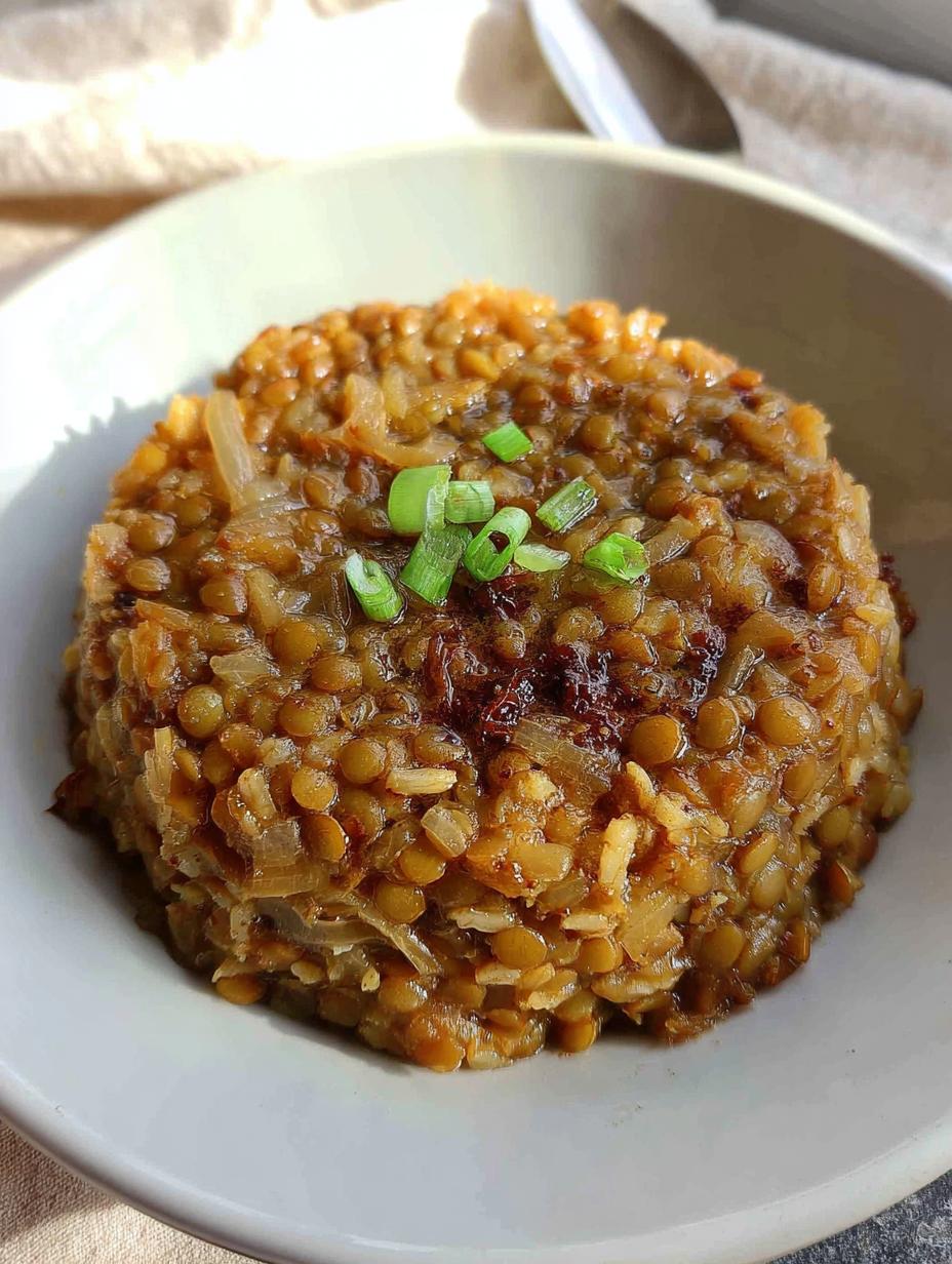 Egyptian lentils and rice - detail 2
