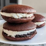 Oreo Whoopie Pies With Creamy Vanilla Filling