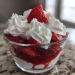 Strawberries and Cream Mini Parfaits No Bake