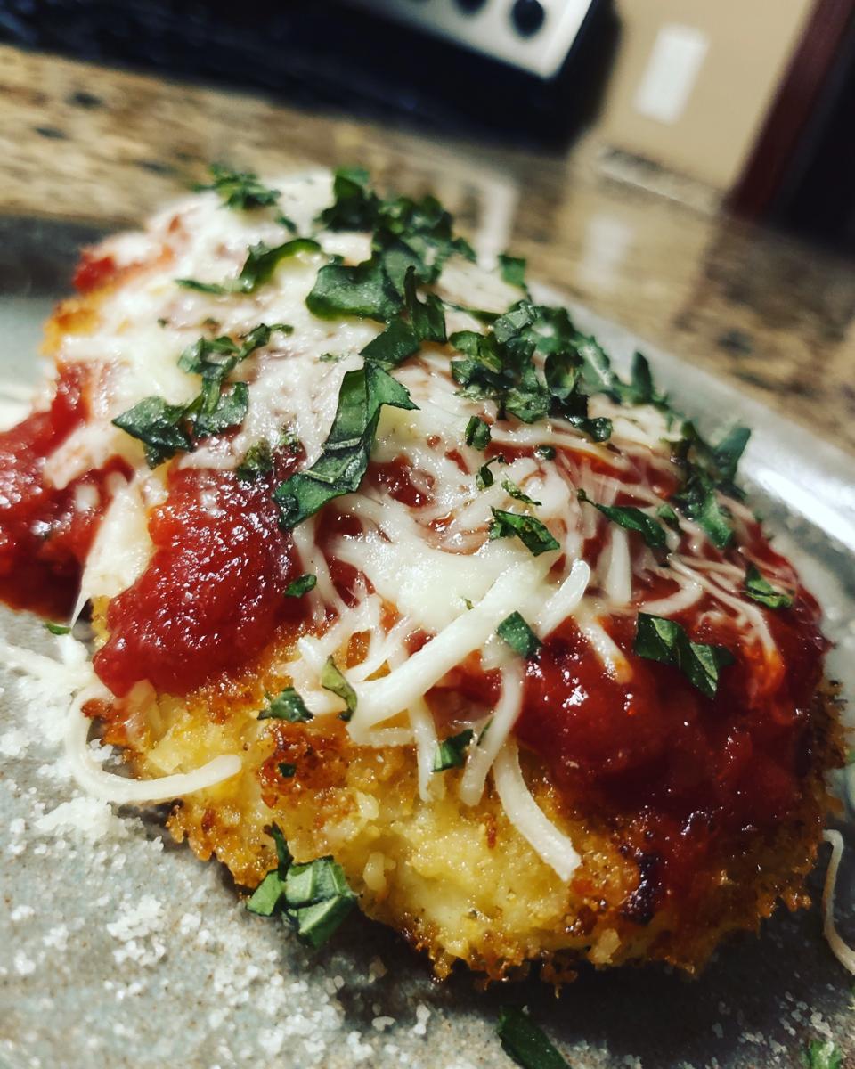 Air Fryer Chicken Parmesan: 10 Min Crisp 4 air fryer chicken parmesan - detail 1