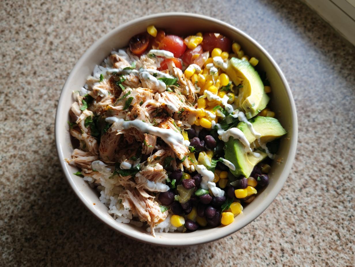 Amazing 9-minute slow cooker chicken burrito bowl
