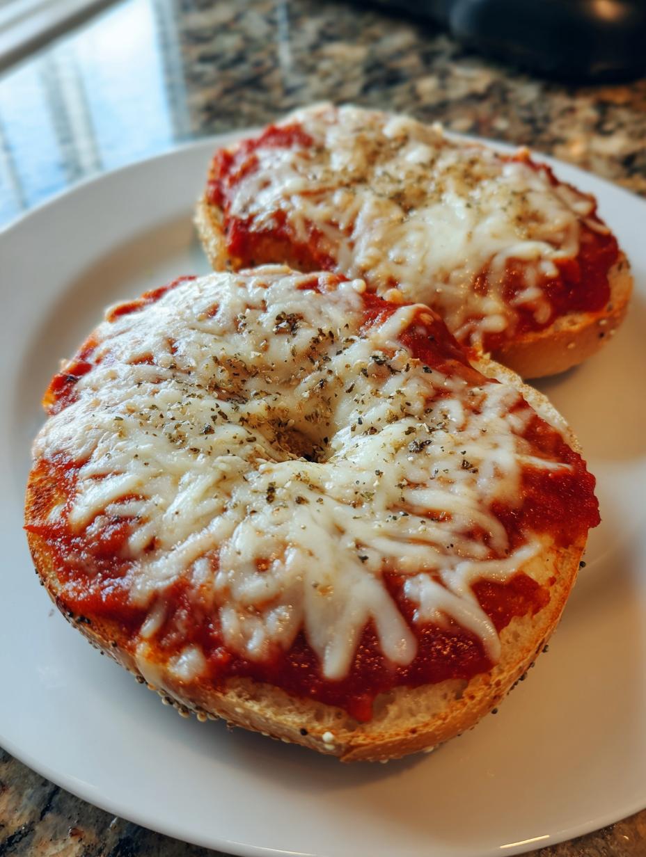 Air Fryer Bagel Pizzas - detail 2